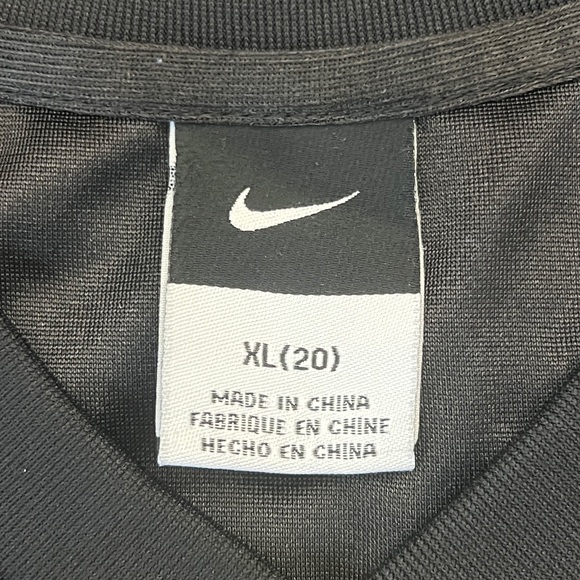 University Of Iowa Hawkeyes Nike Team Football Jersey #12 Youth Extra Large EUC! - Picture 4 of 8